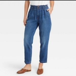 High Rise Paperbag Jeans Like New